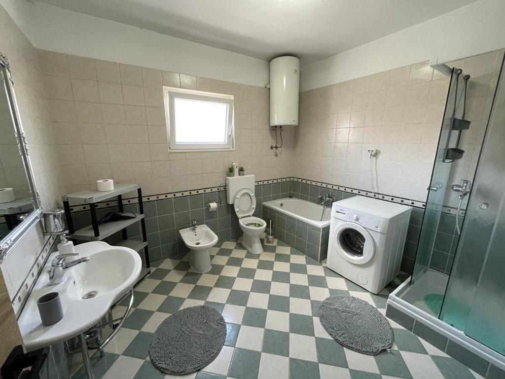 Apartman Kurtov Apartment Pakoštane Екстериор снимка